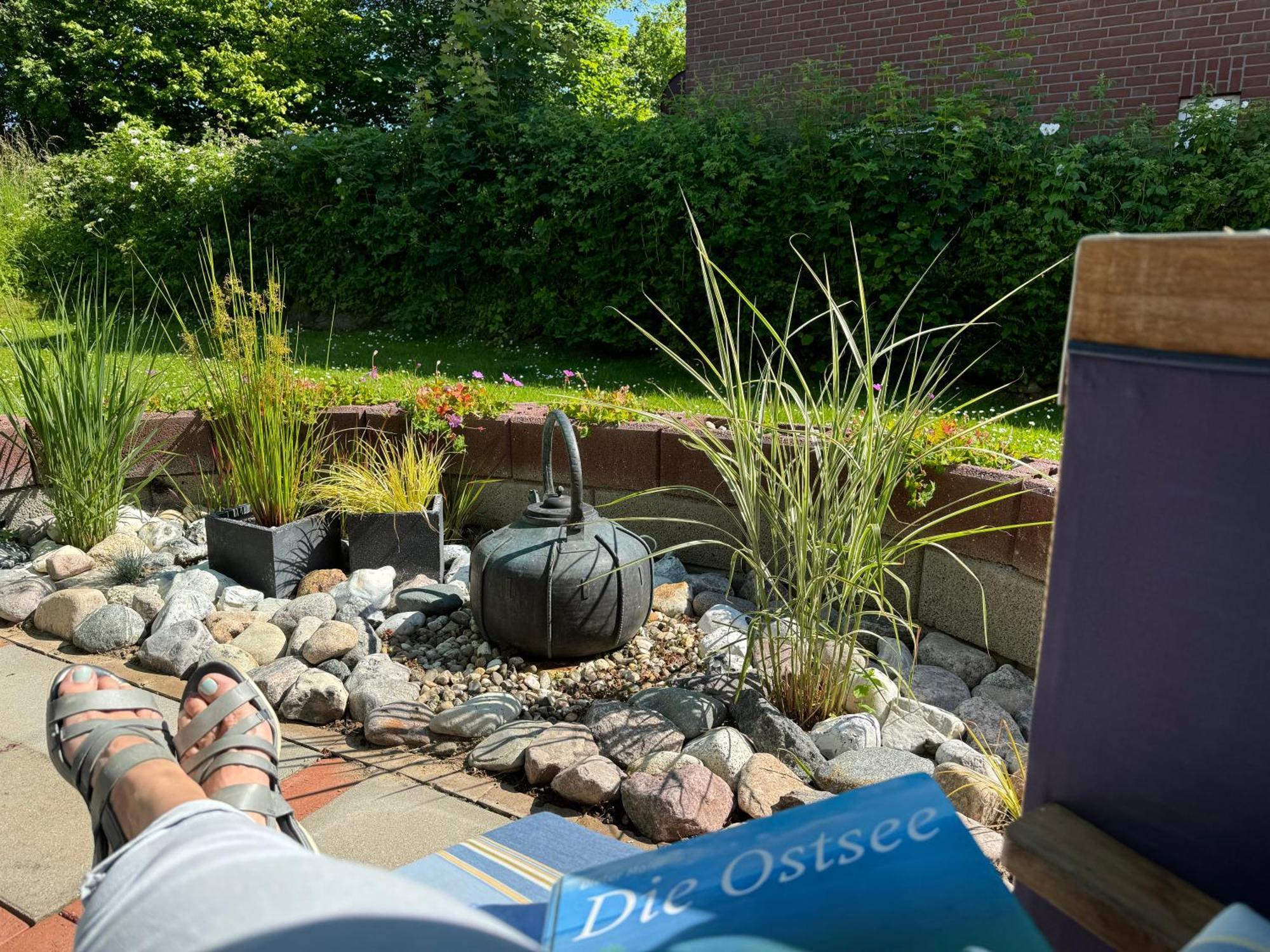 Segelund - Zeit Fuer Uns- Ruhige Und Sonnige Ferienwohnung Mit Terrasse Und Garten Nahe Strand Und Ostsee Schönhagen 外观 照片